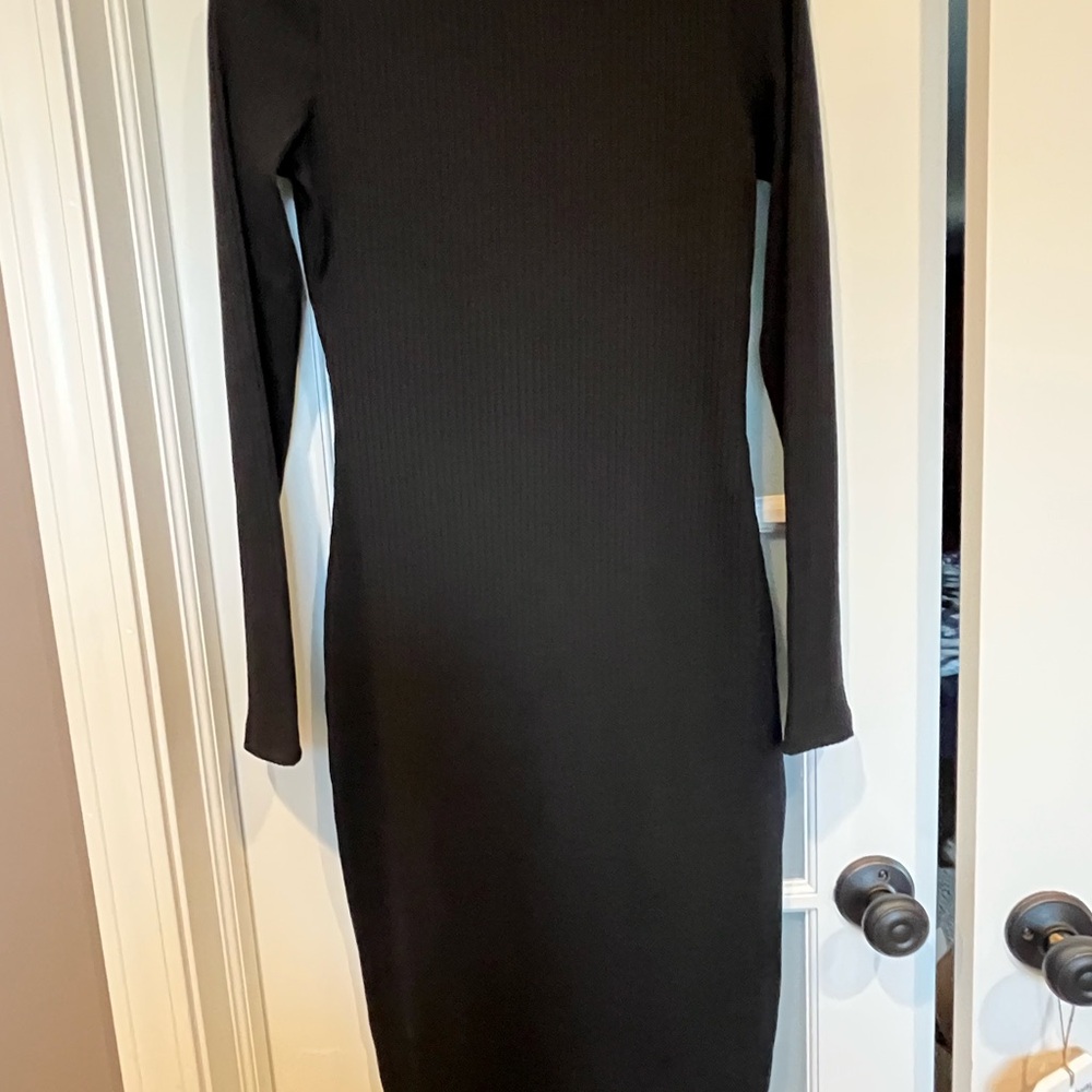 Elegant Black Long Sleeve Dress